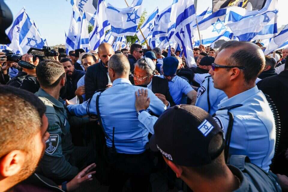 מצעד הדגלים בירושלים , אורן בן חקון