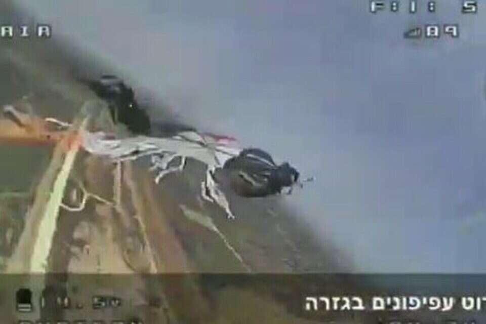 יירוט עפיפון בשמי גבול עזה // צילום מסך מתוך הסרטון ,