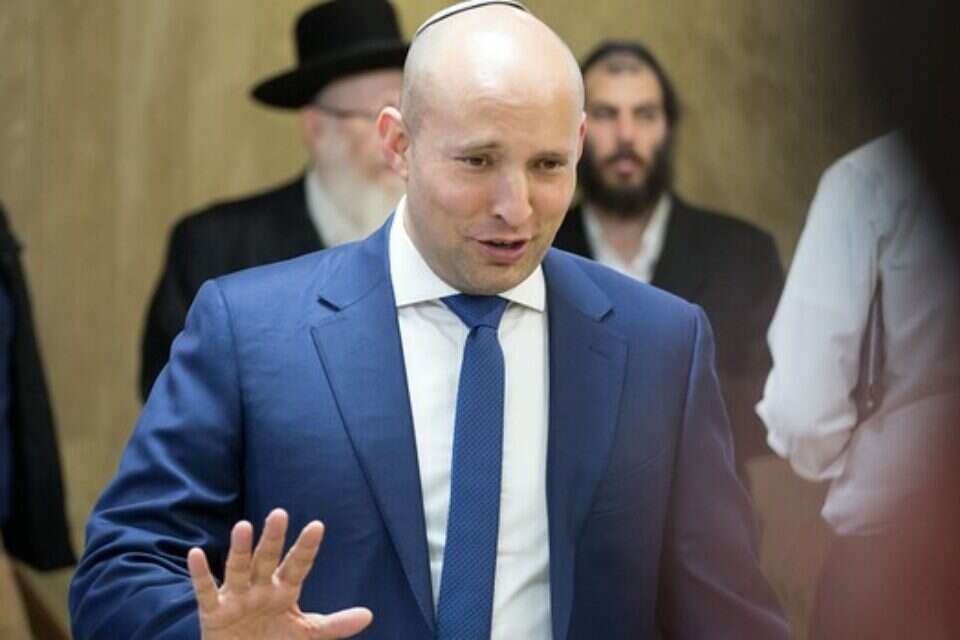 צילום: אמיל סלמן // השר בנט ,