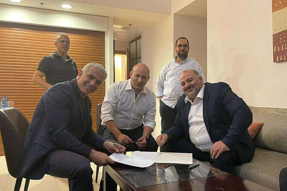 יו"ר רע"מ עם בנט ולפיד ,