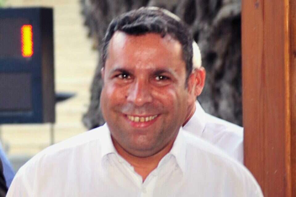יורם קצב (ארכיון) , רפאל בן ארי