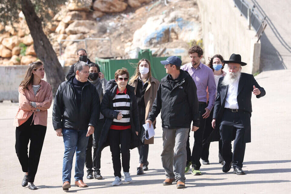 חברי ועדת החקירה לאסון במתחם הקבר במירון