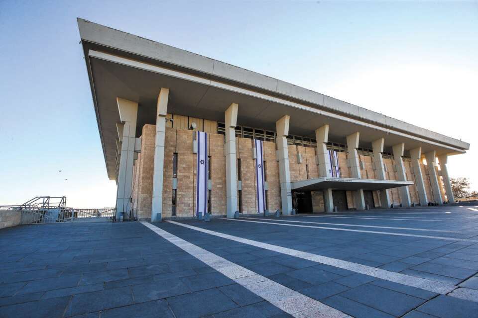 הכנסת. האורחים בדרך // צילום: אורן בן חקון ,