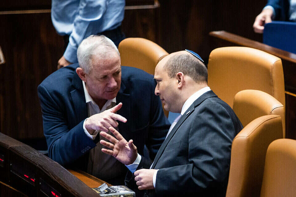 Gantz blames: "The law limiting the term of the Prime Minister was not passed because of Bennett"