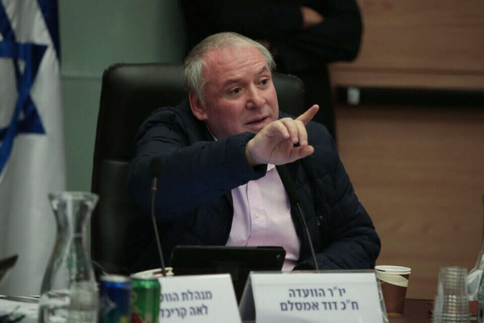 יו"ר הוועדה אמסלם // צילום: אורן בן חקון ,