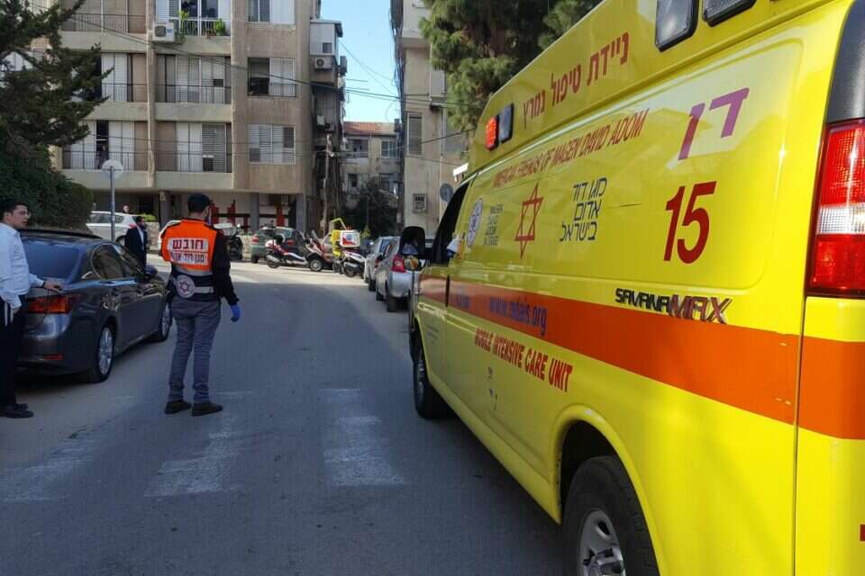 ניידת מד"א בזירת האירוע // צילום: תיעוד מבצעי מד"א ,