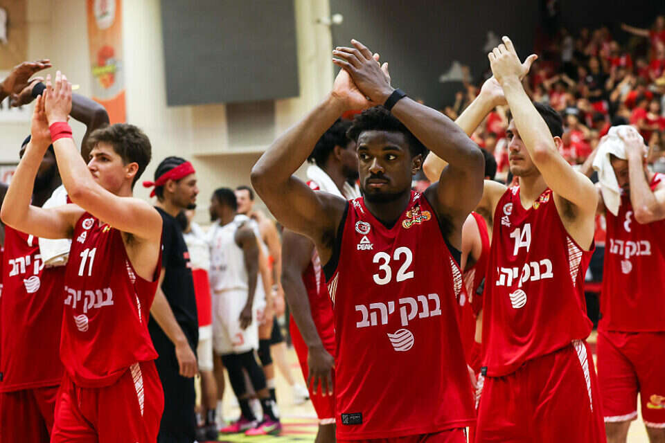 שחקני ירושלים, אתמול בגן נר , מאור אלקסלסי