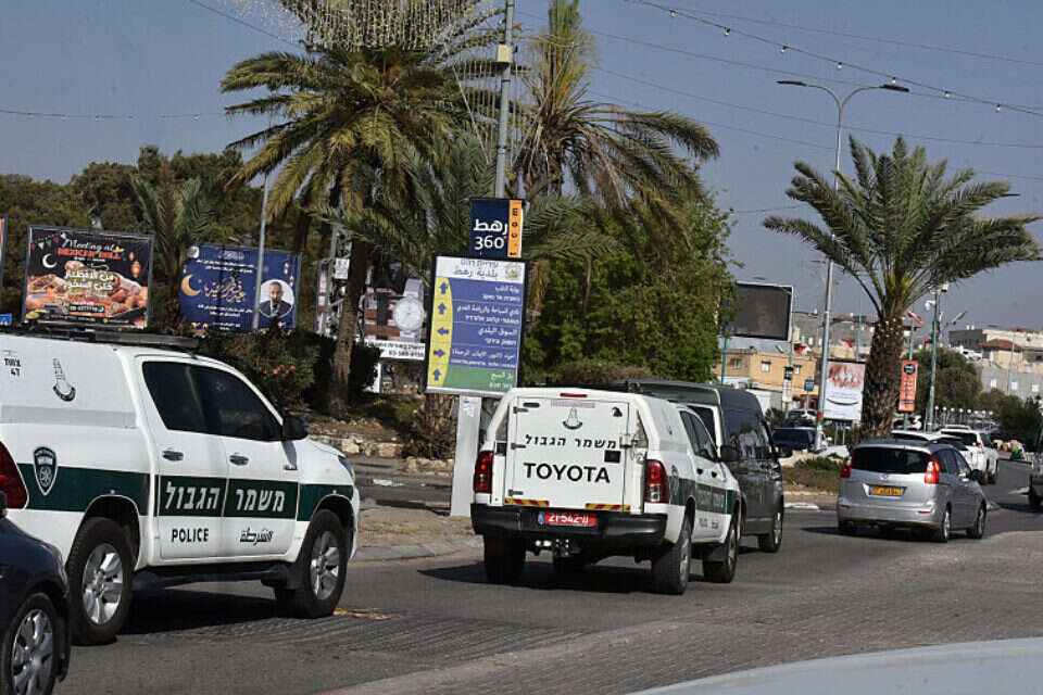 כוחות משטרה ברהט (ארכיון)