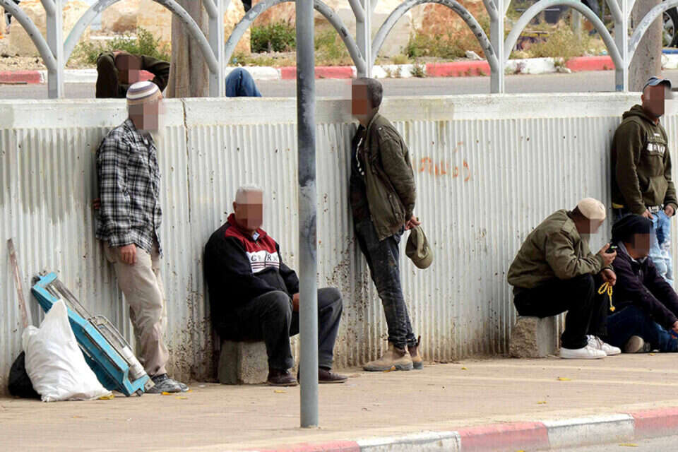 For the first time in Israel Safety training for Palestinian