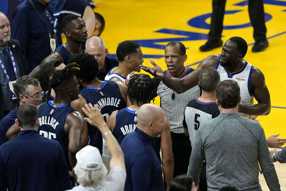 שופטי ה-NBA שוב במרכז העניינים , גטי אימג'ס