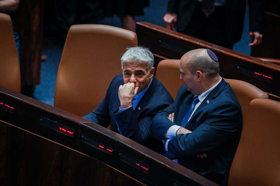 רה"מ בנט ושר החוץ לפיד (ארכיון) , אורן בן חקון