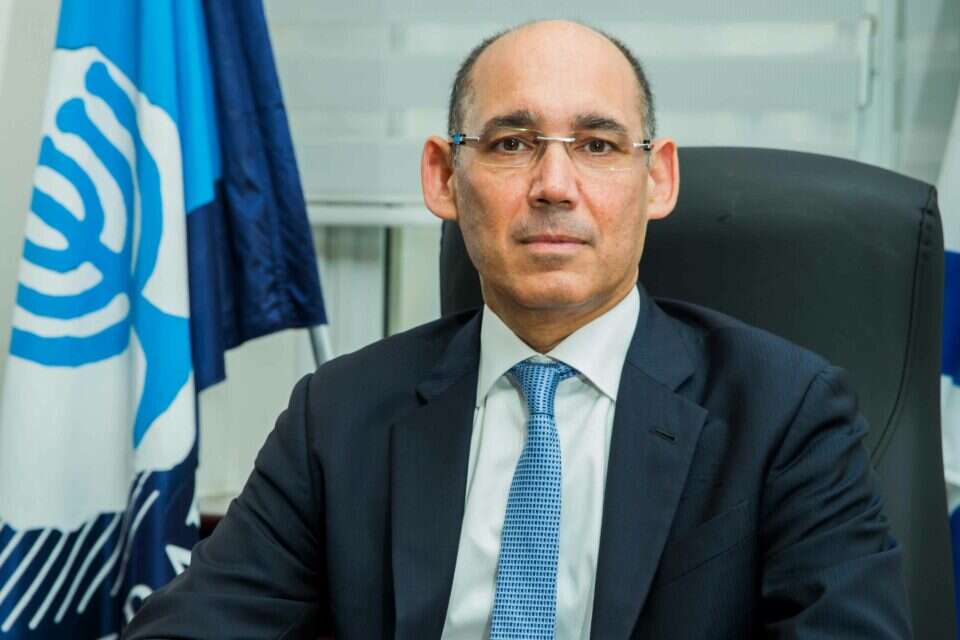 פרופ' אמיר ירון , יהושע יוסף
