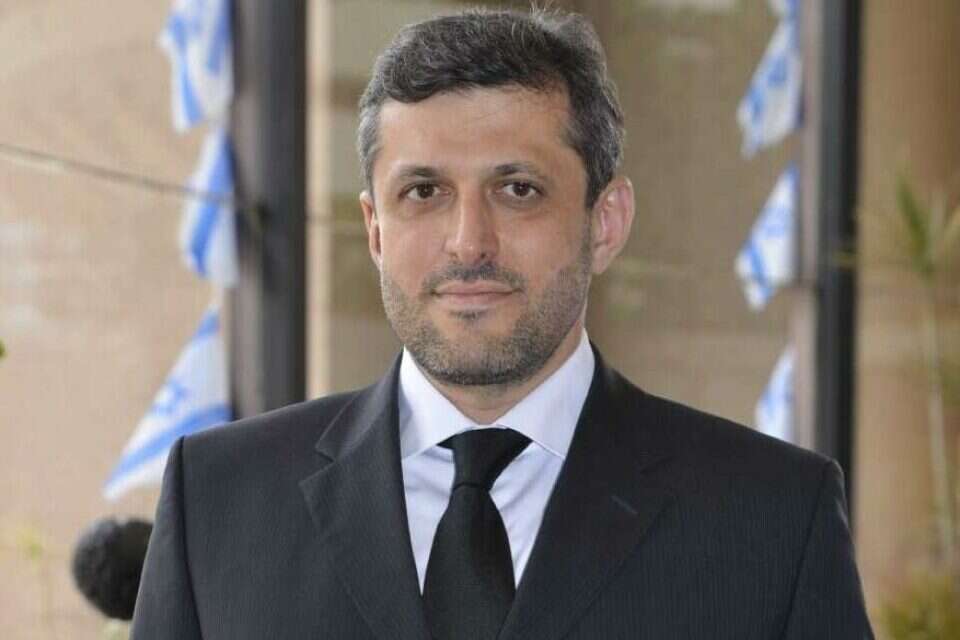 עו"ד ישר יעקובי ,