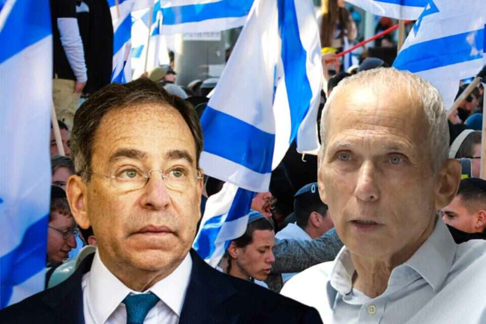 לאחר שיחה בין השניים, מצעד הדגלים יתקיים כסדרו. טום ניידס ובר-לב , אורן בן חקון, גדעון מרקוביץ