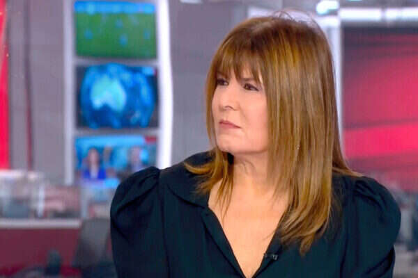 רינה מצליח ב"פגוש את העיתונות" , מתוך קשת 12