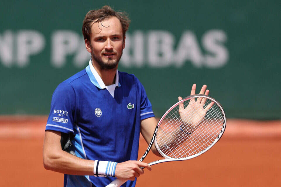 Roland Garros: Daniel Medvedev Qualifies for the Round of 16 Israel