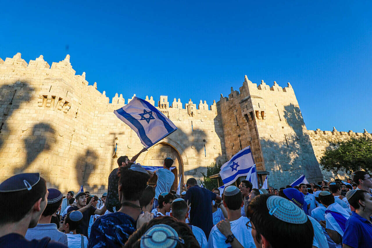 "There is no religious house without a recruit": the battle for the knitted voice that spreads between the parties