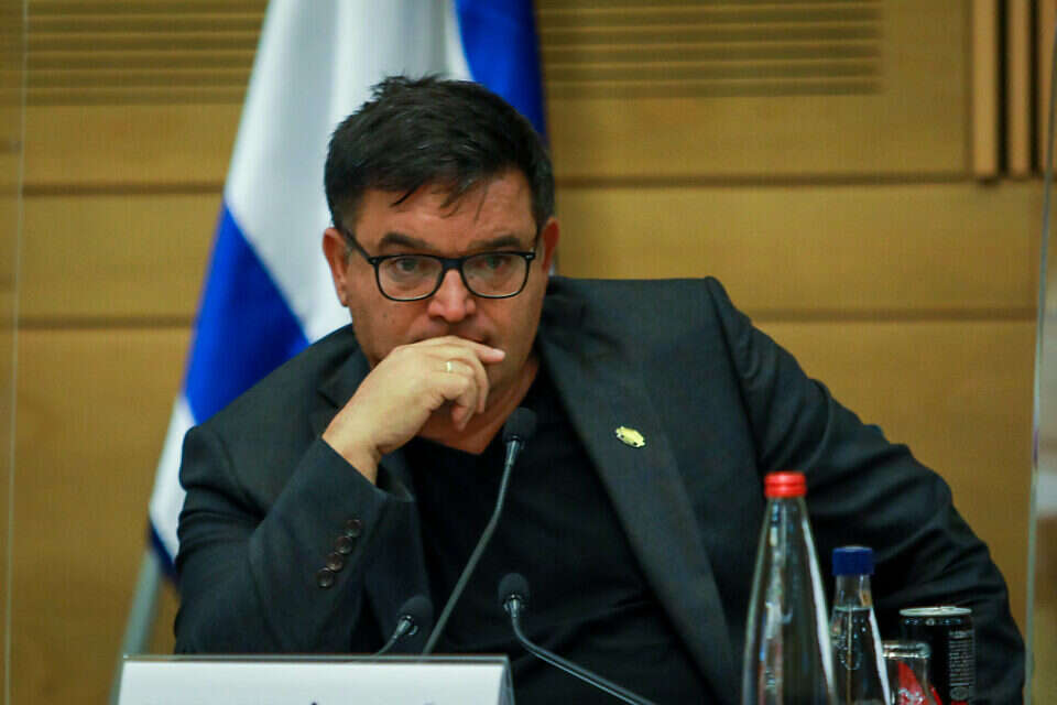ח"כ מיכאל ביטון , אורן בן חקון