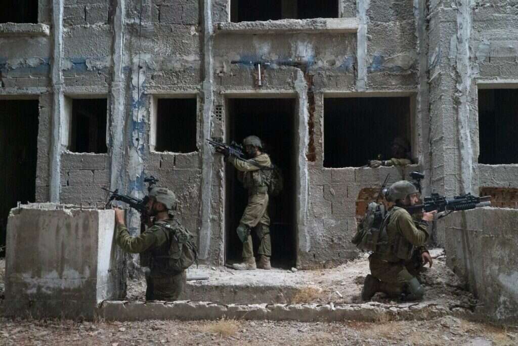 לוחמה בשטח בנוי במהלך האימון , דובר צה"ל