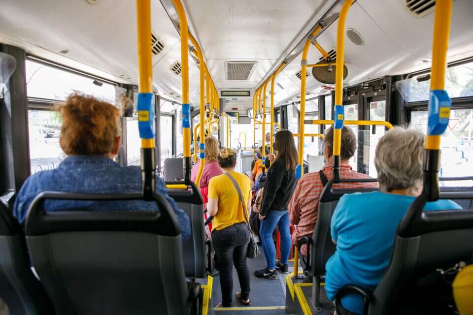 אוטובוס, אילוסטרציה , לירון מולדובן