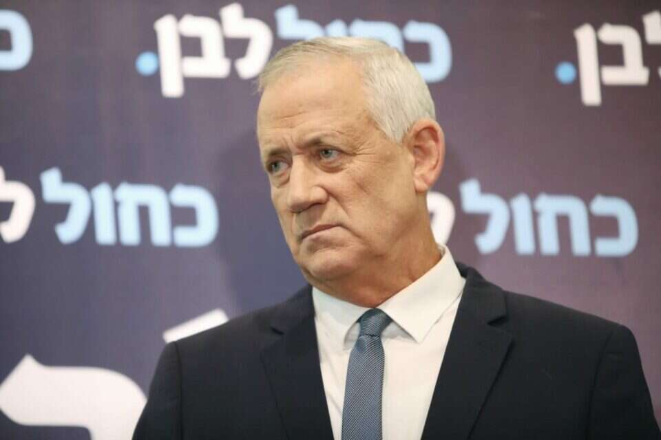 שר הביטחון בני גנץ בישיבת סיעה של כחול לבן , גדעון מרקוביץ