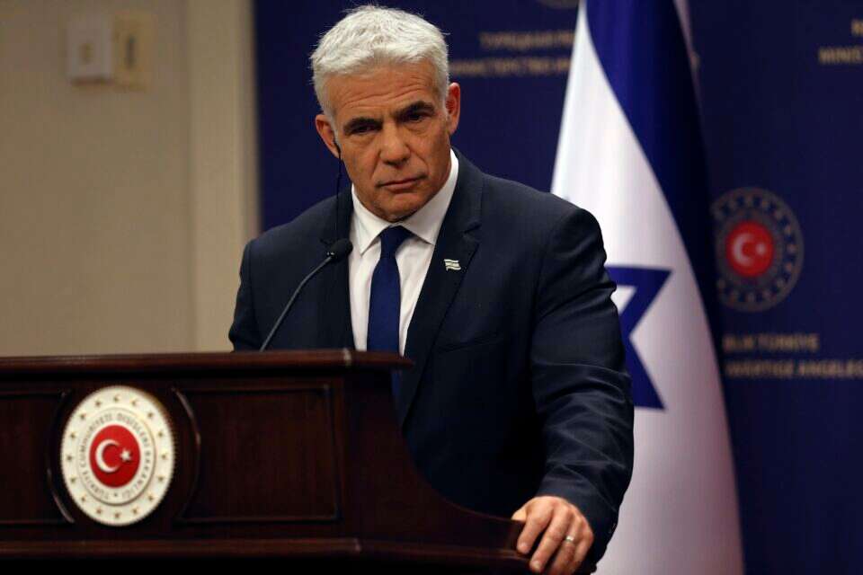 מזהים פתח לשינויים אצל רה,מ החדש. לפיד, ארכיון ,
