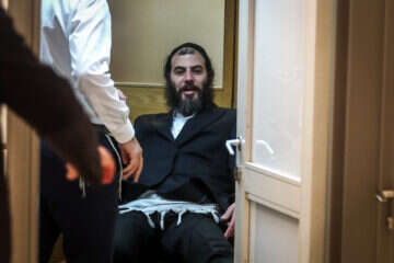 מוטי בבצ'יק (ארכיון) , אורן בן חקון