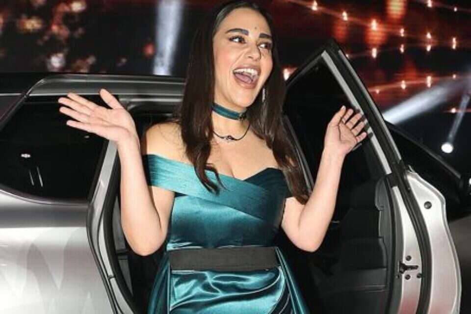 ריוואה רסלאן , קוקו