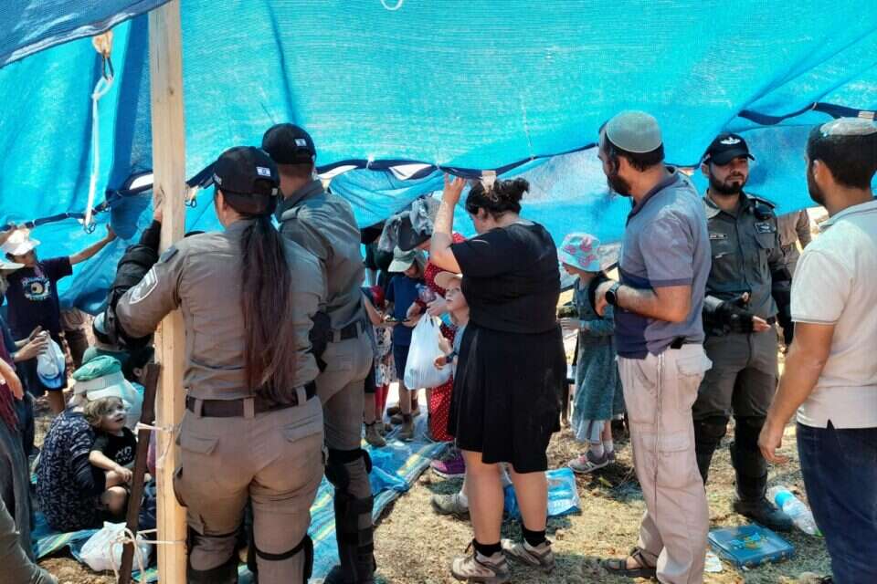 כוחות מג"ב פינו את גבעה 26, המאחז האחרון שנותר בשטח , TPS