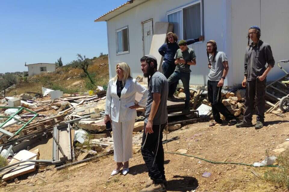 חבריו של סנדק ז"ל עם ח"כ לשעבר אוסנת מארק ,