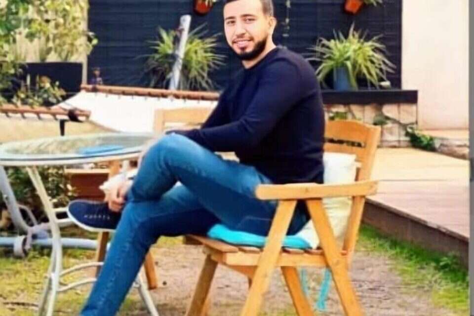 ויסאם חליל אבו עג'מי , רשתות חברתיות
