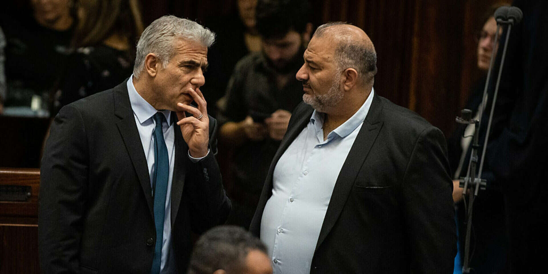 ההבדל בין המחנות. עבאס ולפיד , אורן בן חקון