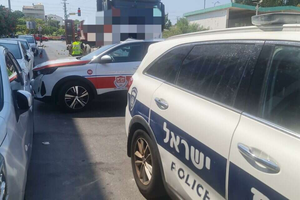 זירת התאונה בראשל"צ , דוברות המשטרה