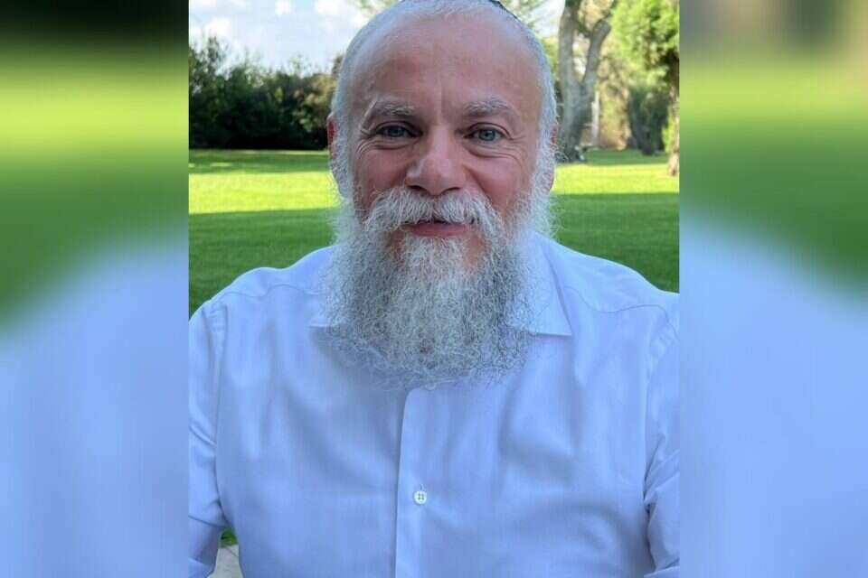 הרב אלכסנדר בורודה , אלדד בק