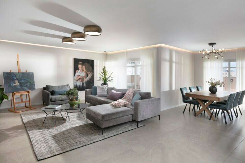 דירת פנטהאוז שעברה שיפוץ מן היסוד ,