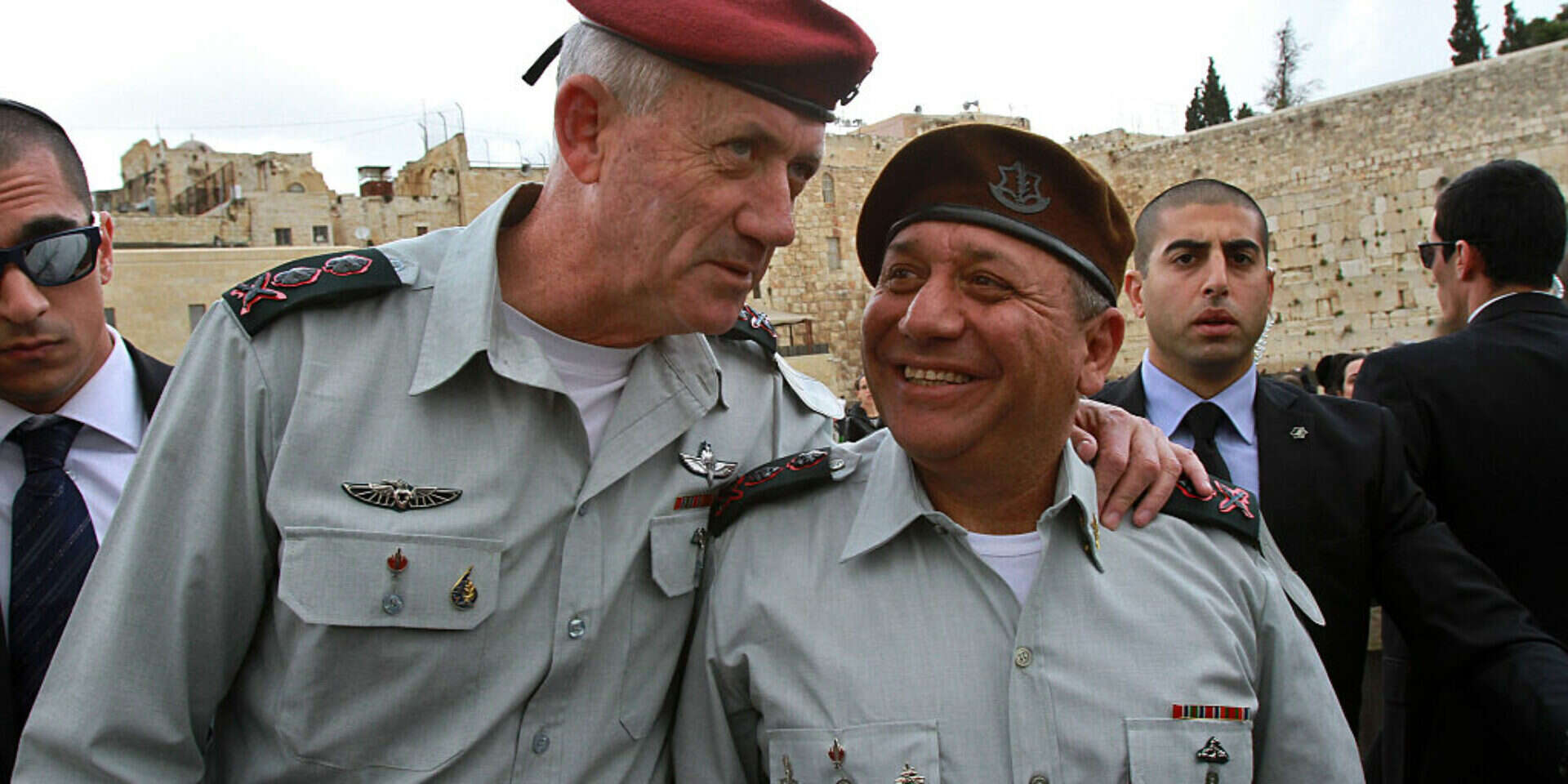 אייזנקוט עם גנץ בימיהם בצבא , אי.אף.פי/גיל כהן
