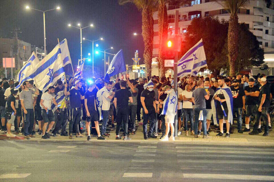 מפגינים בימי "שומר החומות" , דודו גרינשפן