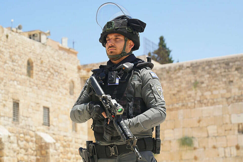 האפוד החדש שיוצר במג"ב ללוחמים בעיר העתיקה
