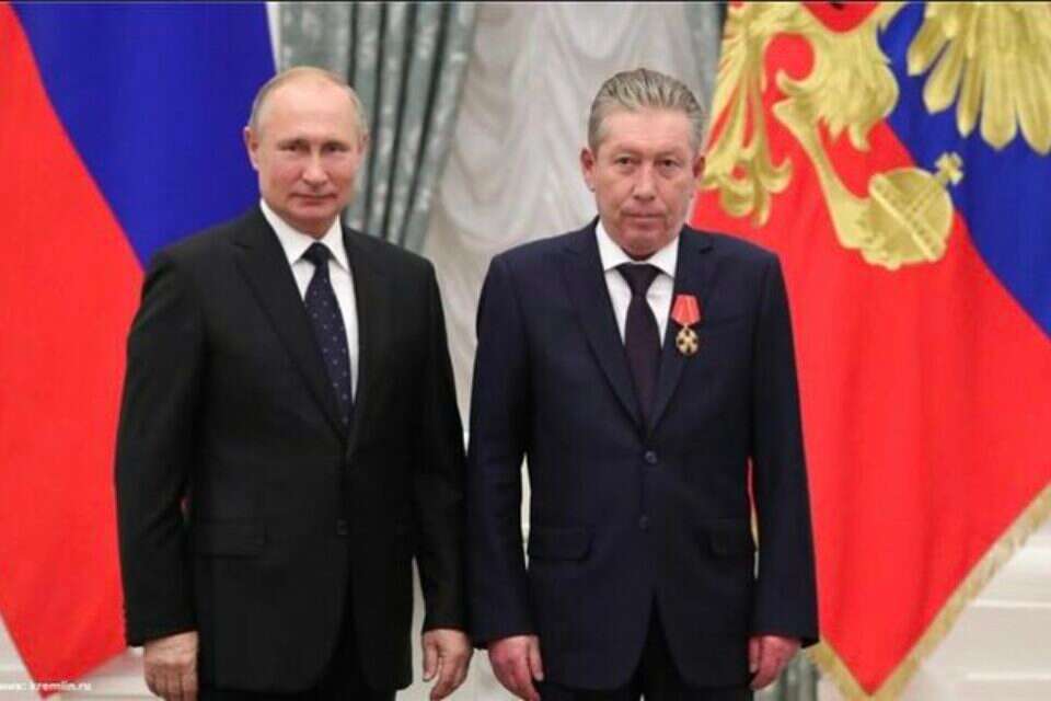 רביל מגנוב ונשיא רוסיה ולדימיר פוטין , 