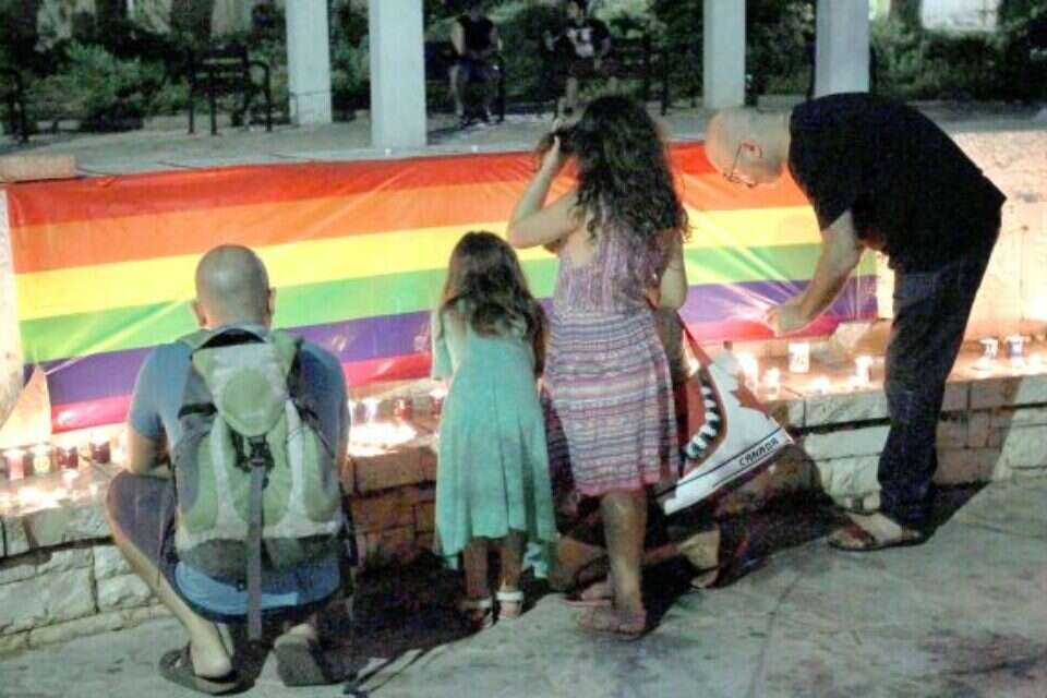 סיכון מוגבר בקהילת הלהט"ב. למצולמים אין קשר לכתבה , קוקו
