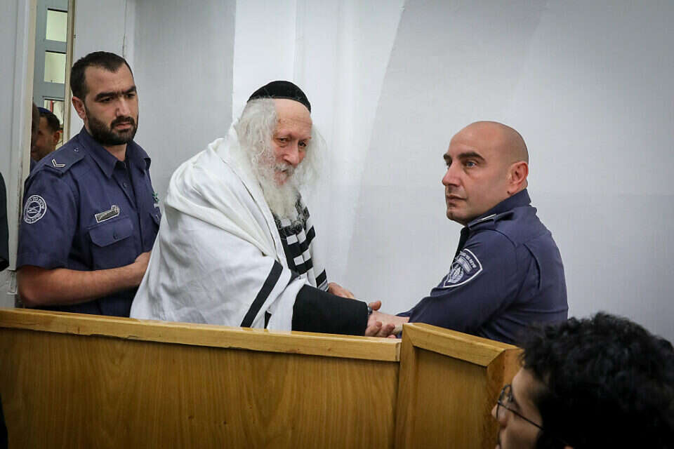 ברלנד בבית המשפט, ארכיון , אורן בן חקון