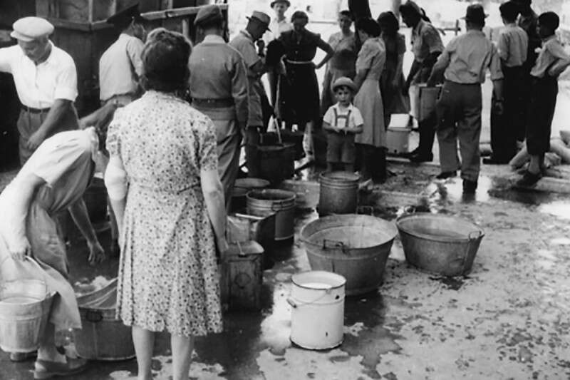 מים בדליים וגיגיות בירושלים