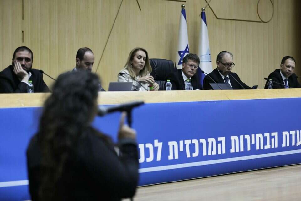 ועדת הבחירות , אורן בן חקון