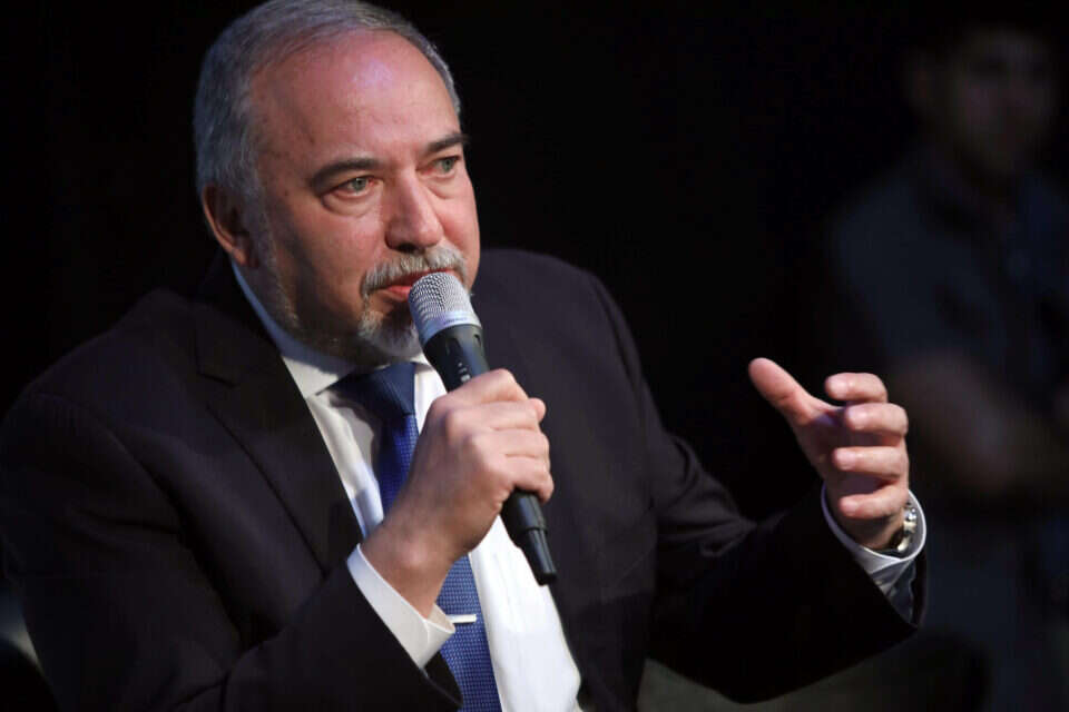 "מפקדי צה"ל ממלאים אחר הנחיות הדרג המדיני". ליברמן // צילום ארכיון: גדעון מרקוביץ // "מפקדי צה"ל ממלאים אחר הנחיות הדרג המדיני". ליברמן // צילום ארכיון: גדעון מרקוביץ ,