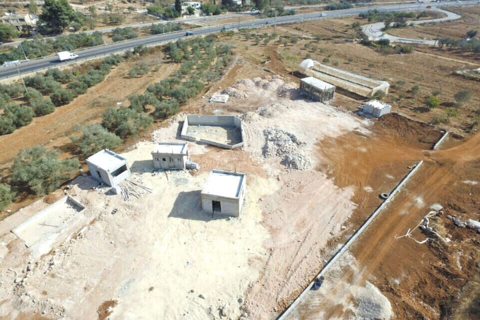 המתחם בבנייה // צילום: רגבים בלעדי ,