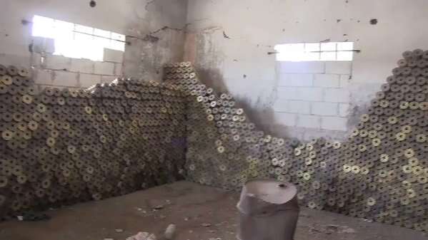 מפעל פגזים ופצצות מרגמה שדאעש מיקם בשכונת מגורים // צילום: סוכנויות הידיעות