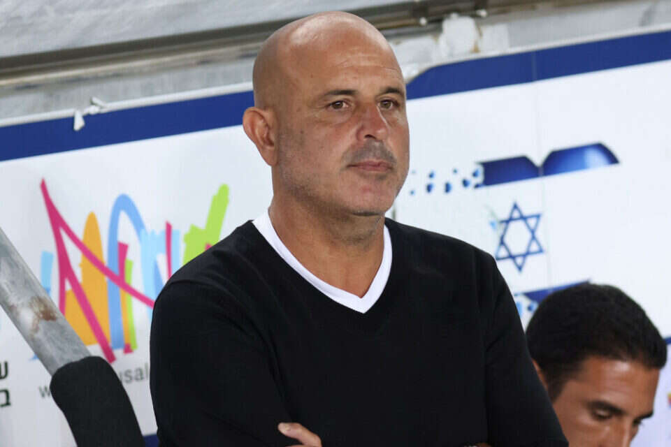 יוסי אבוקסיס. מחפש ניצחון מול הצהובים , דני מרון