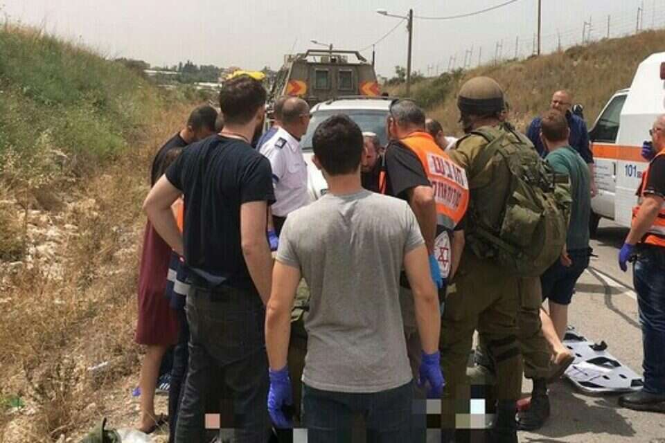 זירת התאונה // צילום: תיעוד מבצעי מד"א // זירת התאונה // צילום: תיעוד מבצעי מד"א ,