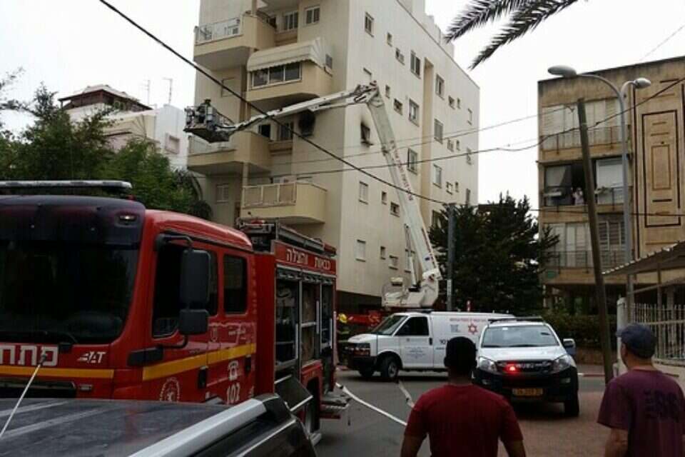 זירת הדליקה // צילום: תיעוד מבצעי מד"א // זירת הדליקה // צילום: תיעוד מבצעי מד"א ,