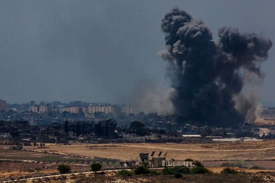 תקיפת צה"ל ברצועת עזה // צילום ארכיון: אנצ'ו ג'יני ,